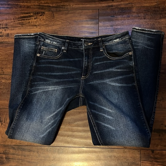 Miss Me Standard Ankle Skinny Stretch Jean - Picture 4 of 9